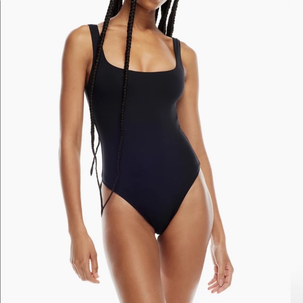 Babaton Contour Tank Bodysuit XS Black